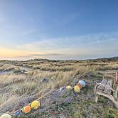 Sanderling Sea Cottages, Unit 2: Walk to Coast!