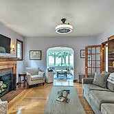 Walkable New Haven Retreat w/ Ocean Views!