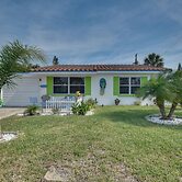 Pet-friendly Ormond Beach Home w/ Fire Pit!