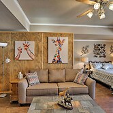 Granbury Studio - 10 Mins From Town + The Lake!