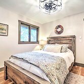Chic Brevard Cabin - Nature, Trails, & Water!