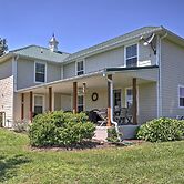 'anny's Farm House' in Round Hill Wine Country!