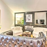 Upscale Rustic Duplex on Stream, Near Blowing Rock