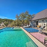 Spicewood Vacation Rental w/ Infinity Pool!