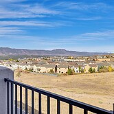 8 Mi to Usafa! Townhome w/ Game Room & Backyard