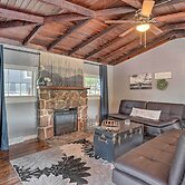 11 Mi to Dtwn Branson: Cottage in Rockaway Beach!