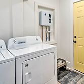 Pet-friendly Fayetteville Home w/ Fenced Yard