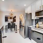 Hopkins Vacation Rental ~ 12 Mi to Minneapolis