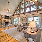 Deck + Fire Pits: Lake Toxaway Getaway!