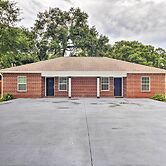 'the Royal Retreat' ~ 10 Mi to Local Beaches!