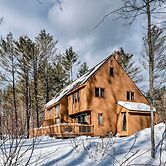 Cozy Conway Area Home ~ 4 Mi to Cranmore Mountain!
