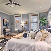 Vicksburg Home w/3 Porches, Walk to Downtown