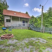 Idyllic Roan Mountain Cabin Across From Creek
