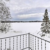 Phillips Cabin w/ Lake Views & Private Dock!