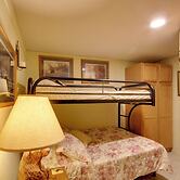 Yellowstone Country Retreat: Stunning Views!