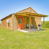 Secluded Everton Retreat w/ Ozark Mountain Views!