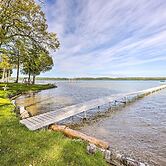 Rustic-chic Lake Glen Studio: 4 Mi to Beach!