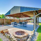 Pet-friendly Clarksville Home w/ Central A/C