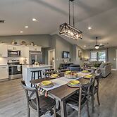 Cozy Murray Retreat Near MSU & Local Eateries