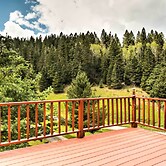 Cloudcroft Home w/ Spacious Stargazing Deck!