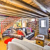 Lovely Flat Rock Cabin From 1905 w/ Fireplace