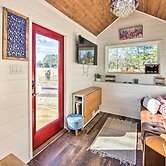 Shared Dock & Lake Access: Daingerfield Tiny Home