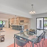 Luxe Wilton Manors Home w/ Private Boat Dock