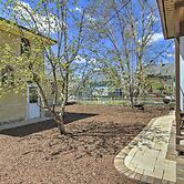 Apt w/ Shared Gas Grill, 2 Blocks to Dtwn!