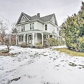 Spacious Getaway: 7 Mi to Whitetail Slopes!