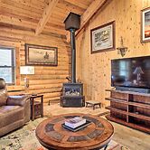 Remote Cabin w/ Gas Stove < 7 Mi to Town!