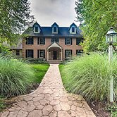 Extravagant Atglen Manor w/ Private 60-acre Land!