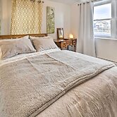 Island Park Couple's Escape ~ 1 Mi to Beach!