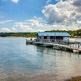 Bull Shoals Lake Home at Beaver Creek Marina!