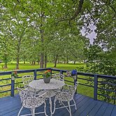 Hot Tub & Deck: Tranquil Home Near Grand Lake
