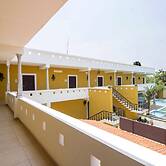 Poppys Olive De Villa