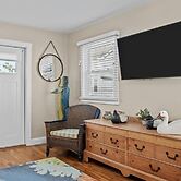 Mi Faro 2 Bedroom Duplex by RedAwning