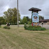 Motel 95 & campground