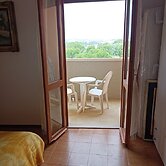 Seafront Apartment for Rent 6 Sleeps Skyscraper