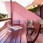 Welcomely - Josto Panoramic House