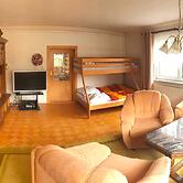 Ferienhaus in Barenstein bei Grunen Hugeln