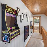 Whispering Creek - In the Heart of Ozarks, Near DT!