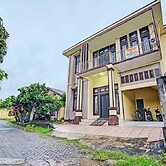 OYO 92177 Arafah Homestay Syariah Near Badan Pertanahan Nasional - Kan