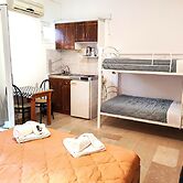 Eleni Apartments Sant George Beach