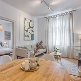 Spacious Apartment In Heart Of Zagreb