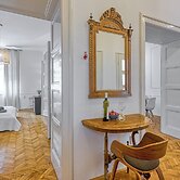 Spacious Apartment In Heart Of Zagreb