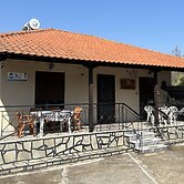 ''Mary's House'' Entire residence Olympiada Halkidiki Near to See 200m