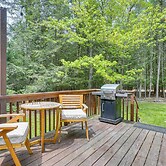 Cozy Swan Lake Apt w/ Grill + Private Yard