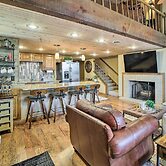 Balcony w/ Hot Tub: Monkey Island Vacation Rental!