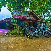 SPOT ON 92154 Nusasari Guest House