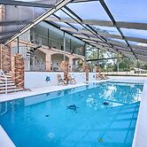 Lanai & Pool: Elegant Villa in Winter Haven!